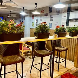 Auberge de jeunesse Loft Apart&hostal, Lloret de Mar