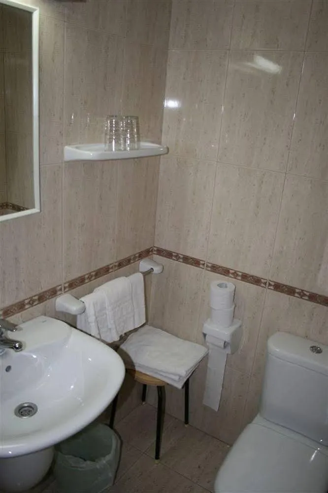 Гостевой дом Hostal Mary - Adults Only Льорет-де-Мар